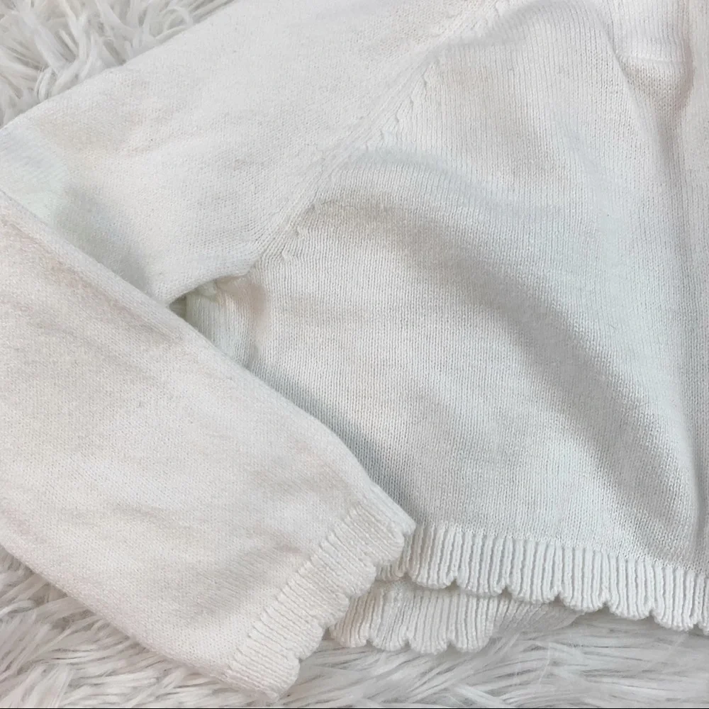 Gap baby 6-12 month long sleeve‎ cropped cardigan in white